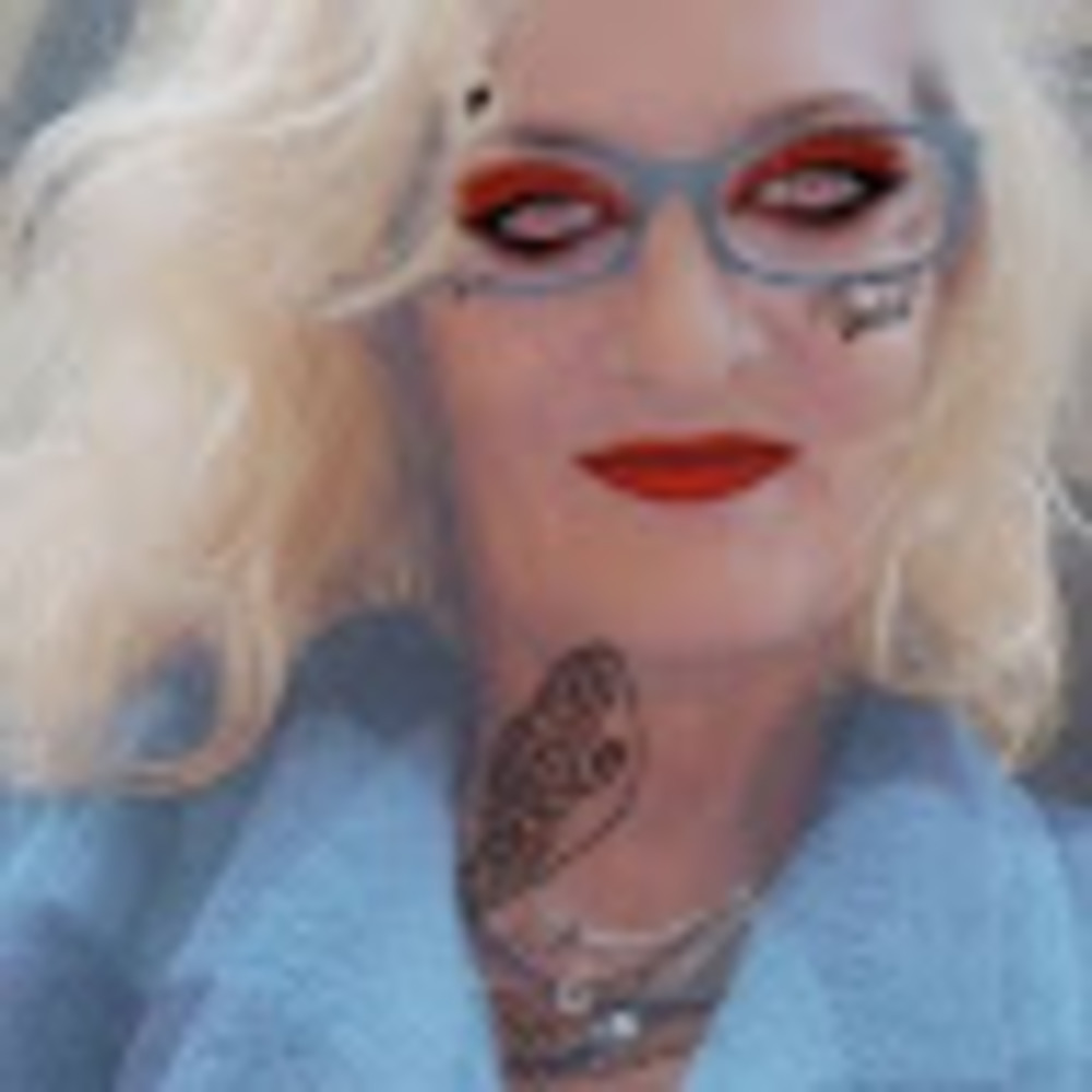 Meet your Posher, Regina shelton